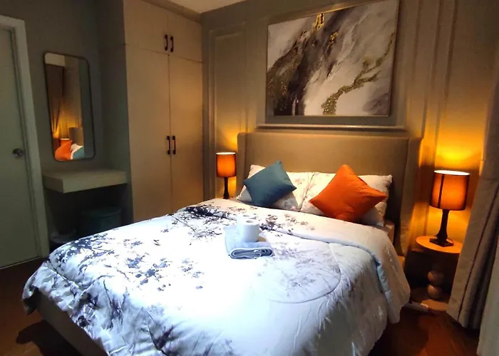 Cozy Apartment With Private Balcony Stunning Skyline, River & Mountain Views, Free Access To Infinity Pool, Lap Pool, Sunbathing, Sauna & Mall Apartment