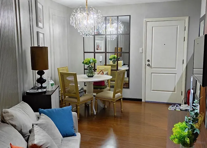 アパート Cozy Apartment With Private Balcony Stunning Skyline, River & Mountain Views, Free Access To Infinity Pool, Lap Pool, Sunbathing, Sauna & Mall *