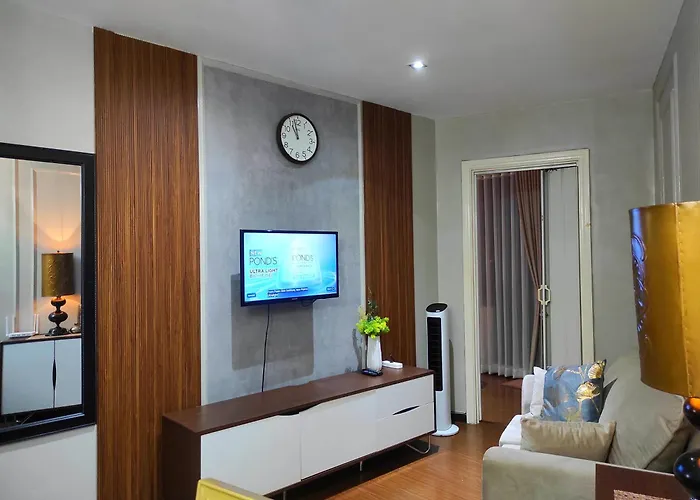 Cozy Apartment With Private Balcony Stunning Skyline, River & Mountain Views, Free Access To Infinity Pool, Lap Pool, Sunbathing, Sauna & Mall Manila