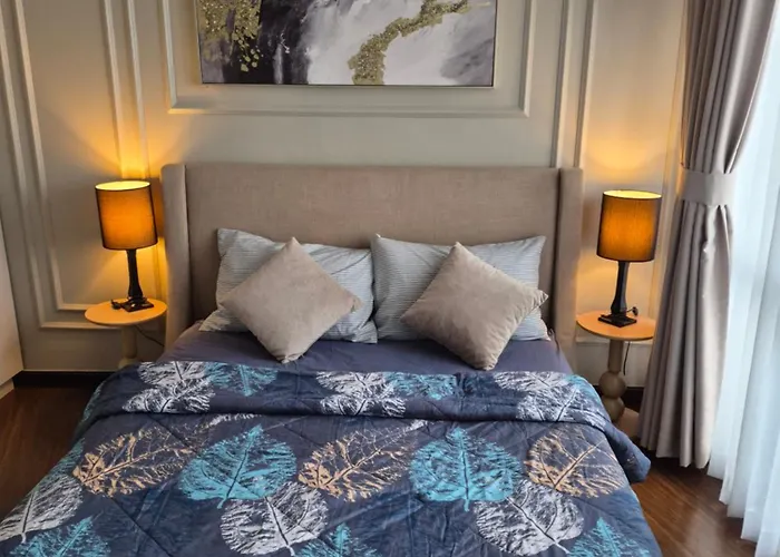 Cozy Apartment With Private Balcony Stunning Skyline, River & Mountain Views, Free Access To Infinity Pool, Lap Pool, Sunbathing, Sauna & Mall Apartment Manila